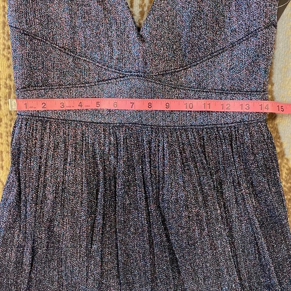 Aidan by Pleated Glitter Gown V-NECK  size:6 - Picture 7 of 13